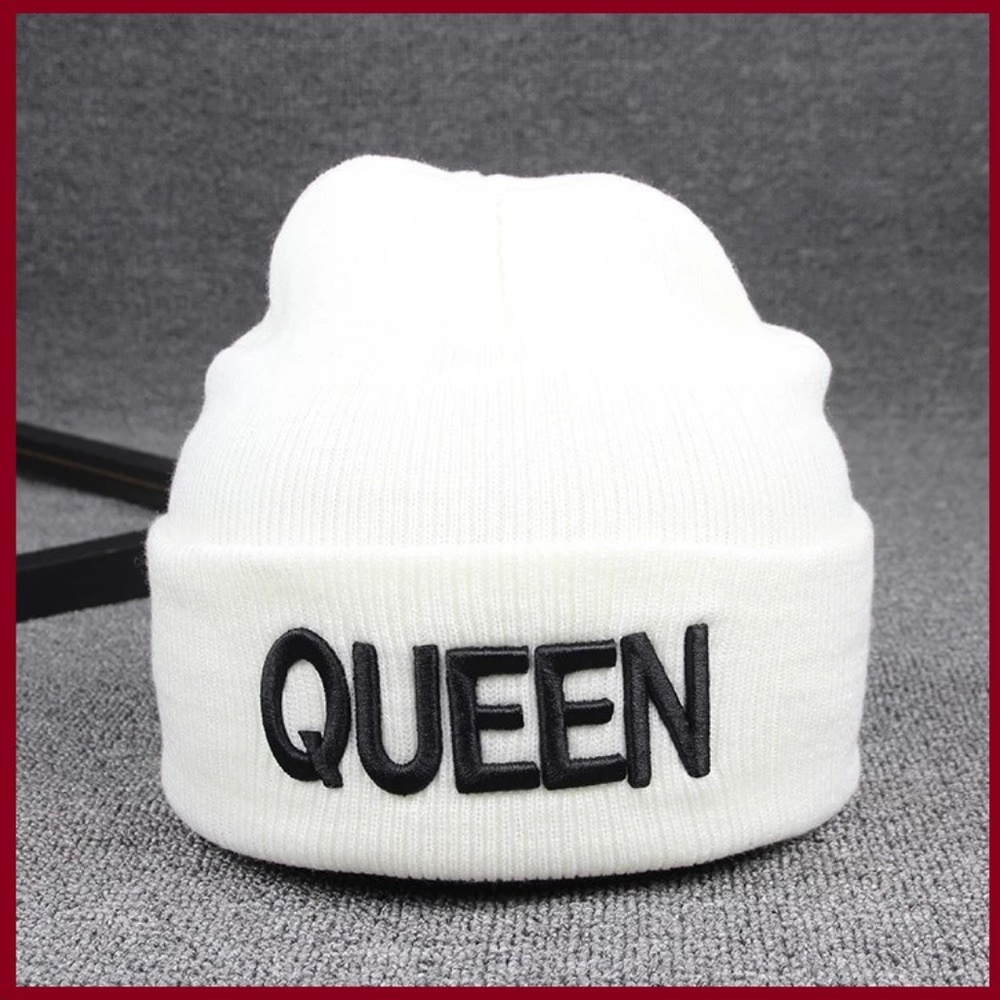 Graffic "Queen" Winter Hat